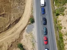 Вижте видео от птичи поглед на километричното задръстване на "Маказа"