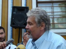 Данаилов намекна за разрив в отношенията му с Румен Радев