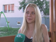 Момиче не може да получи помощ от Фонда за лечение на деца заради бюрократични пречки