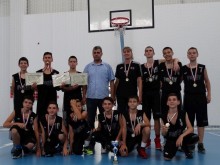Перущица взе четвърта тила при юношите в игрите на БАСС