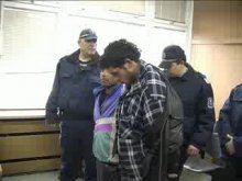 В Куртово Конаре спят с оръжие под възглавниците