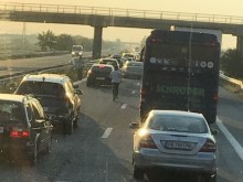Катастрофа затапи АМ "Тракия" край Пловдив, в посока Бургас