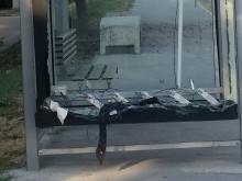Гамени и дебили продължават да трошат наред из Пловдив