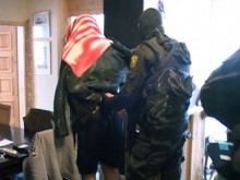 Пловдивчанин извади нож на полицаи в "Тракия"