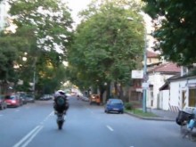 Пиян моторист шпори по бул. "Христо Ботев" в Пловдив