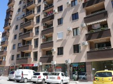 Охранителката нападнала момичето в "Оазис 3" в Кючука с оръжие тип "оса"