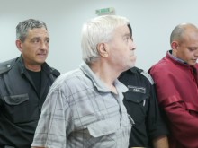 Оставиха болния дядо Симо под домашен арест!