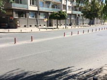 Тук липсват колчетата, защо ли