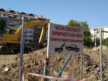 Започна строителството на мястото на отсечения 100-годишен чинар, ще има казино!