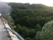 Очевидци на трагедията край Варна: Аудито се опита да изпревари кола и камион в аварийната лента