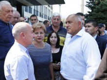 Премиерът край Пловдив: Няма така лесно да си дам главата!