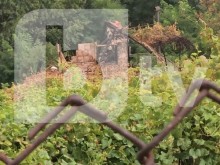 Мъжът и жената, намерени мъртви след пожар в дома им, са били застреляни