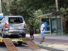 Два буса и две леки коли сътвориха верижна катастрофа в Пловдив