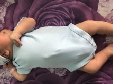 Бебе-гигант се роди във Варна