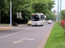 Невероятно, но факт: В пловдивски автобус черпят с бонбони