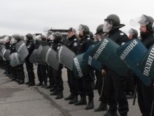 Министър Радев: Ще бъдат въведени ред и законност в ромската махала в Асеновград