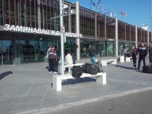 Словачка прекара два кошмарни дни на бургаското летище