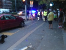 Ужасяващи подробности за катастрофата, при която БМВ се вряза в търговски обект в Пловдив!