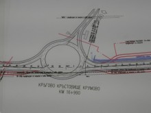140 000 тона асфалт на пътя Пловдив - Асеновград, 400-киловолтов електропровод мъчи работниците