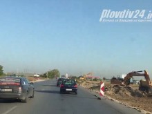 Разширението на Пловдив-Асеновград тече с пълна сила, малоумните джигити нямат почивка