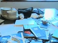 Откраднаха учебниците на децата от приюта на отец Иван