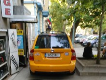 Идеалната стоянка за таксита съществува, но... не е тази!