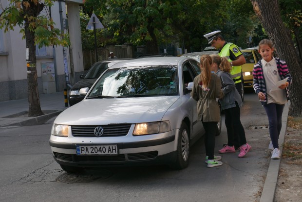 Деца и полиция изненадаха пловдивските шофьори избрали за свой маршрут