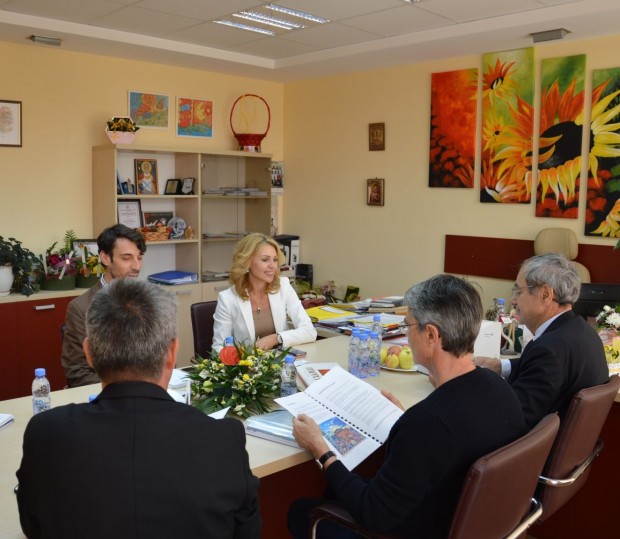 Заместник кметът по култура и хуманитарни дейности на община Благоевград Христина