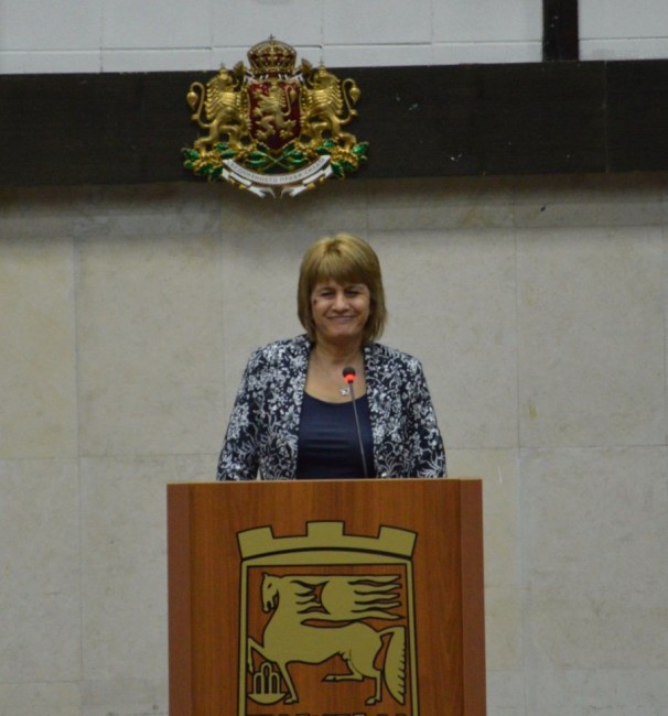 Инж Емилия Тунева е новият заместник кмет по строителство и