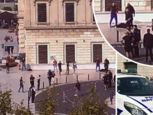 Терор в Марсилия, мъж уби двама души с нож