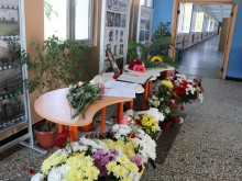 ЕГ "Иван Вазов" потъна в скръб заради легендарната директорка Мариана Димитрова