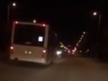 Полицията се задейства след скандален клип в Plovdiv24.bg, шофьорът на рейса я закъса