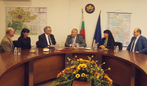 Днес на официално посещение в Областна администрация-Пловдив беше новият посланик