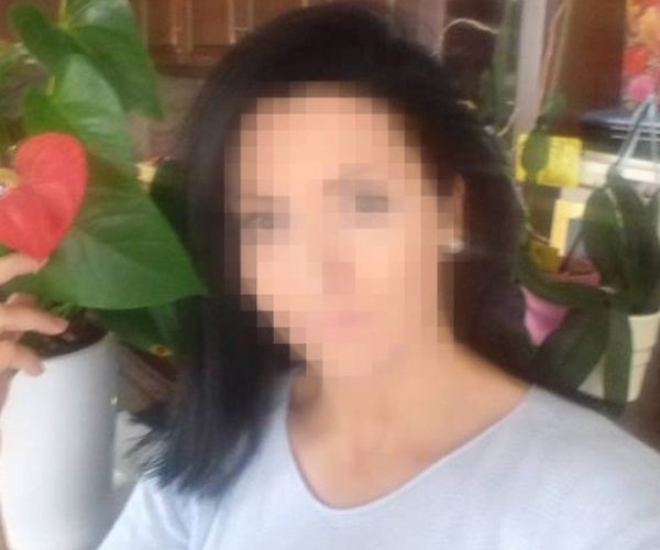 Гръцки медии разпространиха снимки на българския полицай и любовницата му