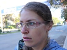 Шофьорката на запратената в разделителна ограда кола: Камионът е виновен!
