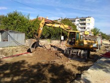 Отцепиха част от "Коматевско шосе" заради изтичане на газ!