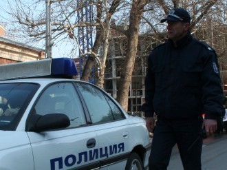 Взломна домова кражба разследват криминалисти от Първо РУ в Пловдив