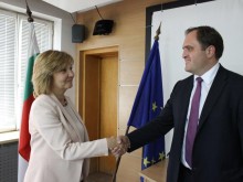 Шефовете на българските и гръцките данъчни обсъдиха общи мерки срещу измамите