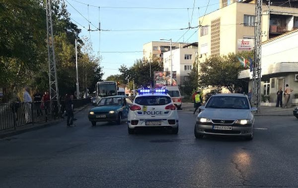 49 годишна шофьорка е причинила катастрофата на булевард Македония Това съобщиха
