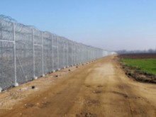 Приключва ремонтът на оградата с Турция до Малко Търново, понесла щети след последните порои