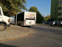 Трябва ли да стане катастрофа, за да спрат шофьори и кондуктори да правят това?