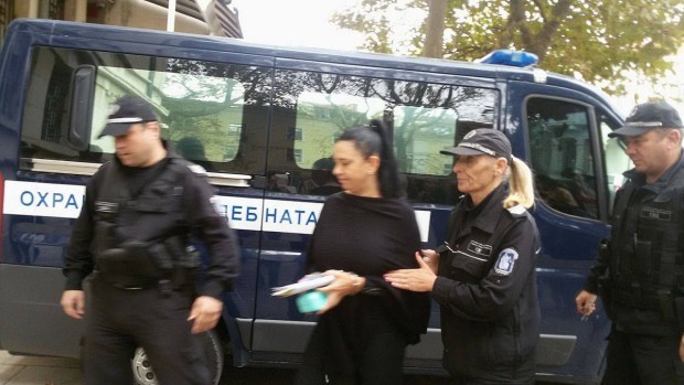 Варненският окръжен съд призна Анита Желева Мейзер за виновна в това