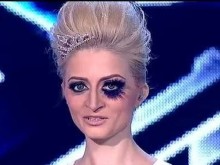 Пловдивчанка е мистериозната Дахмара от X Factor
