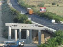 Строител падна от 20 метра на АМ "Струма"