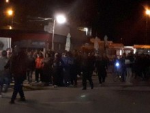 Жертвите на автомелето в Пазарджишко били младоженци, 350 роми нахлуват да громят болницата