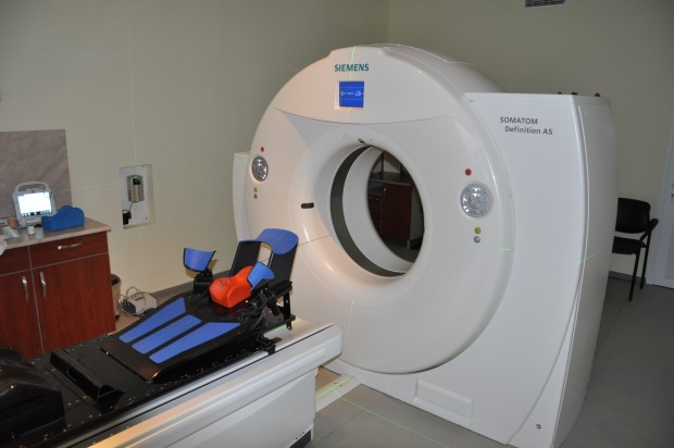 виж галерията
Пуснат е в експлоатация новият скенер за радиационна хирургия