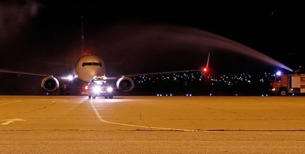 Както вече Plovdiv24 bg ви информира  снощи авиокомпанията Райънер изпълни първия си