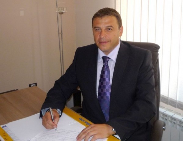 Поздравителен адрес на благоевградския кмет по случай 1 неомври Скъпи съграждани