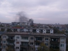 Пожар в Кючука, инцидент с лек автомобил вдигна на крак огнеборците!