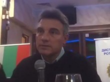 Вижте скандалното видео на "червения" пловдивски депутат!